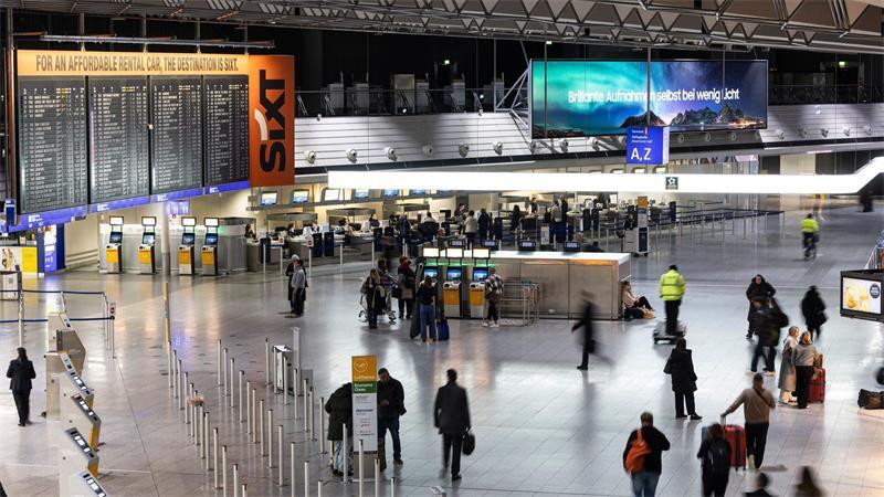 Tod durch Malaria am Flughafen: Was heißt das für Reisende? Reisende müssen sich kaum Sorgen machen: Es ist sehr unwahrscheinlich, sich anzustecken. (Symbolbild)