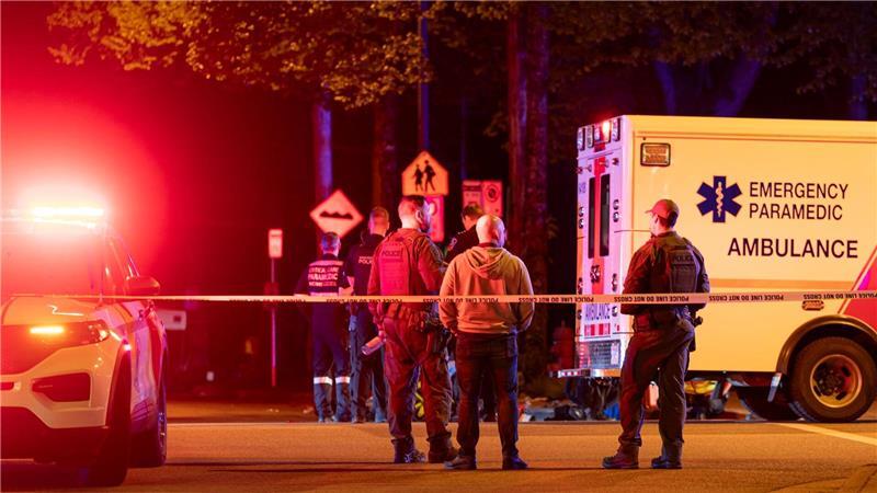 Rettungskräfte sind im Einsatz.