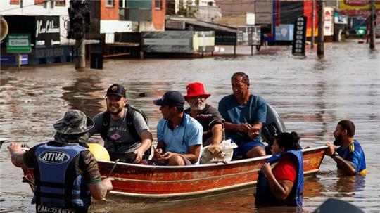 Rettungskräfte sind in der Region Rio Grande do Sul im Einsatz.