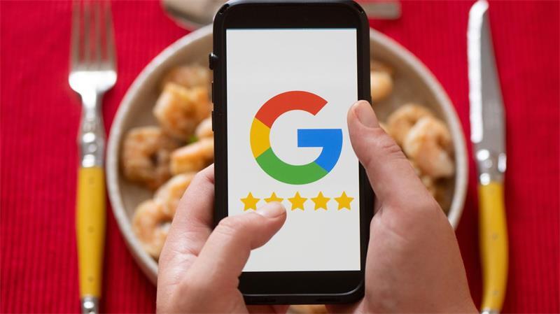 Rezensionen spielen für Restaurants und Hotels eine wichtige Rolle. 