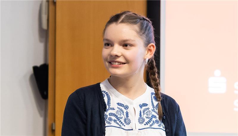 Rhönradturnerin Emilia Scheffer.