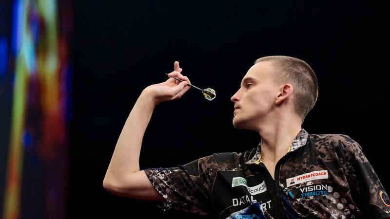 „Sehr ärgerlich“: Das deutsche Darts-Ende im Ally Pally Ricardo Pietreczko ist bei der Darts-WM ausgeschieden.