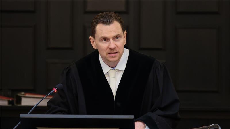 Richter Jörg Burmeister: Der Angeklagte hat Mutter und Großeltern heimtückisch getötet. (Archivbild)
