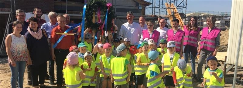 Richtfest in Dollern. Foto Schaller