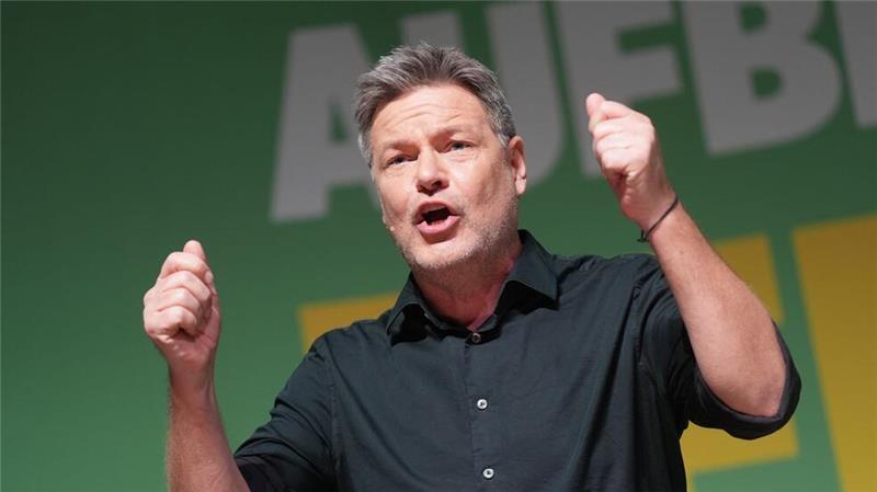 Robert Habeck, Kanzlerkandidat der Grünen, warb vor der Bundestagswahl bei Anhängern von SPD, Union und den Linken um Stimmen.