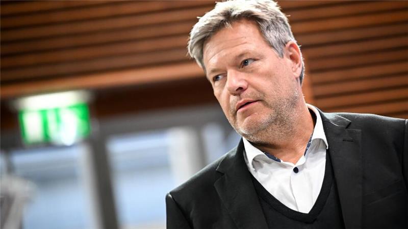 Robert Habeck macht seine Ambitionen nun offiziell. Die Ausgangslage für seine Partei ist alles andere als leicht. (Archivbild)