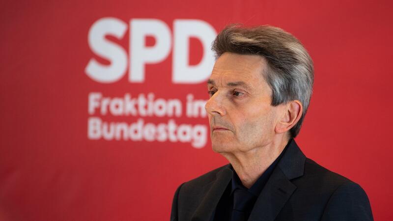 SPD-Fraktion will rasche Reform der Schuldenbremse Rolf Mützenich ist der Vorsitzende der SPD-Bundestagsfraktion. (Archivbild)