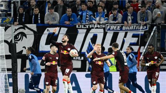 Romulo (RB Leipzig) jubelt nach seinem Tor zum 1:1.