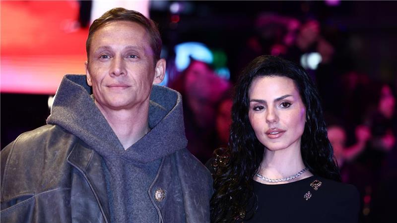 Ruby O. Fee und Matthias Schweighöfer kamen gemeinsam auf den Teppich.