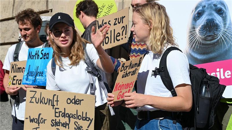 Fridays For Future plant Protestcamp auf Borkum Rund 200 Teilnehmende werden für das Protestcamp erwartet. Vor Ort sind Workshops, Diskussionen und eine Großdemonstration geplant.