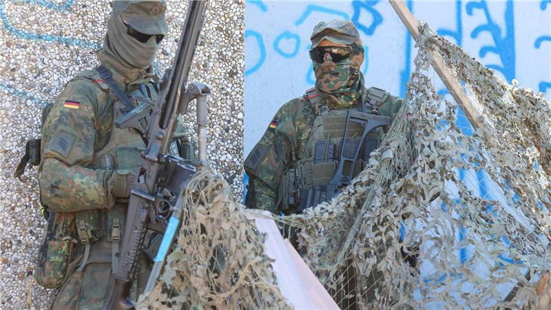 Konflikt-Szenario in Hamburg – Bundeswehr übt den Ernstfall Rund 500 Soldatinnen und Soldaten beteiligen sich an der Militärübung „Red Storm Bravo“.