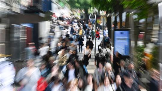 Rund 76.000 Menschen werden in Niedersachsen für den diesjährigen Mikrozensus befragt. (Symbolbild)