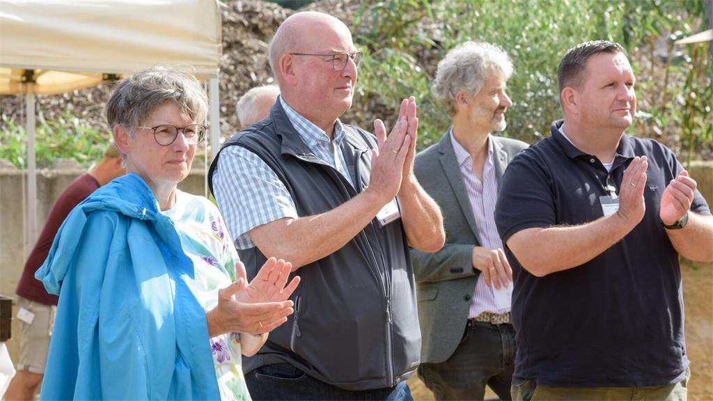 Rund 90 geladene Gäste kamen zum Beach-Saison-Opening des BSV in die Sandkuhle v...