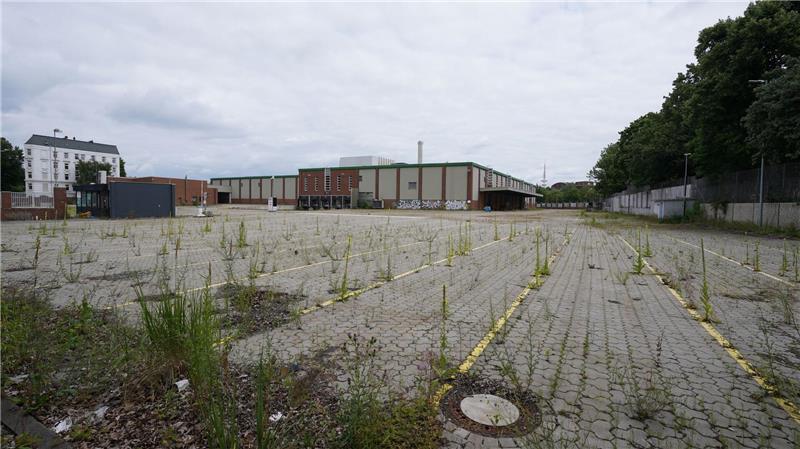 Auf Holsten Areal sollen 2.000 Wohnungen entstehen Rund eine Milliarde Euro soll in den ehemaligen Sitz der Holsten-Brauerei investiert werden. (Archivbild)