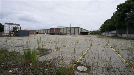 Rund eine Milliarde Euro soll in den ehemaligen Sitz der Holsten-Brauerei investiert werden. (Archivbild)