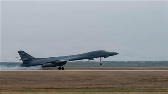 Rund eine Woche nach Beginn des Iran-Kriegs zeigen beide Seiten keine Anzeichen von Nachgeben. (Symbolfoto)