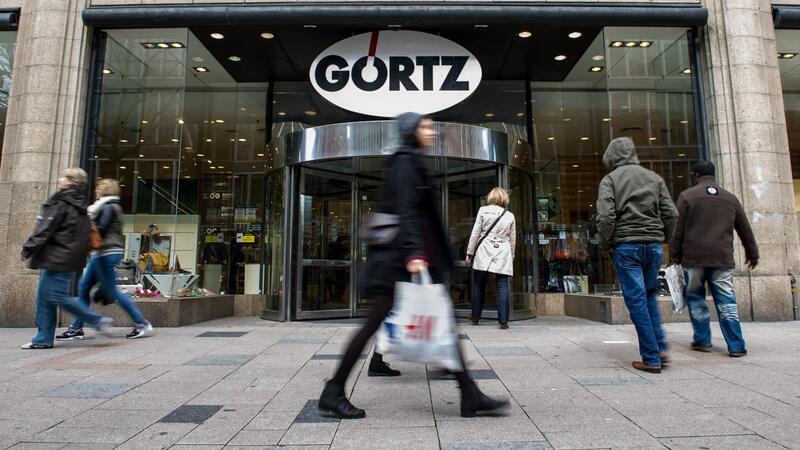 Rund eineinhalb Jahre nach Abschluss des ersten Insolvenzverfahrens des Hamburger Schuhhändlers Görtz steckt das Traditionsunternehmen schon wieder in finanziellen Schwierigkeiten. (Archivbild)