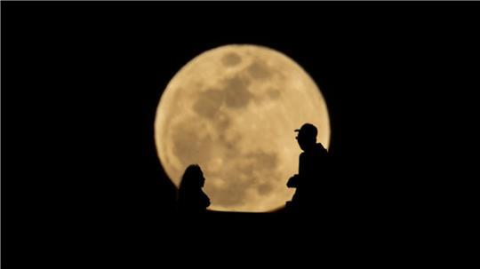 Runde Sache: Vollmond in Texas