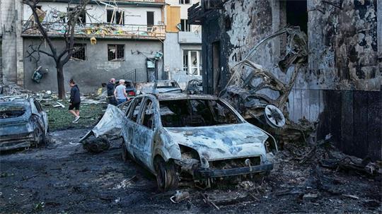 Russland hat die ukrainische Hauptstadt Kiew erneut massiv mit Raketen angegriffen.