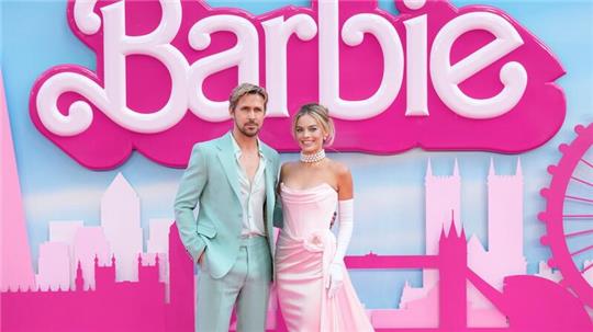Ryan Gosling und Margot Robbie spielen die Hauptrollen in „Barbie“.