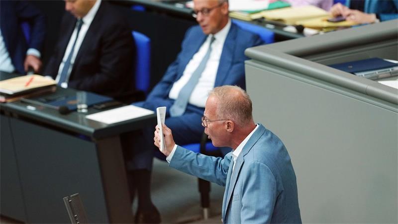 Linnemann gegen Pflegedeckel - Warum die Koalition streitet SPD-Fraktionschef Matthias Miersch legt bei den Pflegeplänen eine Art Veto ein. (Archivfoto)