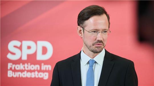 Arbeitgeber gegen geplante Mütterrente – SPD bekräftigt Kurs SPD-Fraktionsgeschäftsführer Wiese verweist darauf, dass sich die Koalition auf ein Gesamtrentenpaket verständigt hat. (Archivbild)