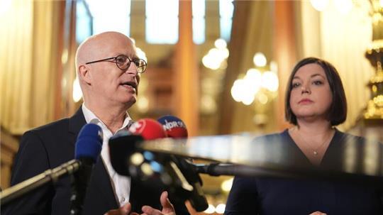 SPD und Grüne wollen das Ergebnis ihrer Koalitionsverhandlungen zeitnah mitteilen. (Archivbild)