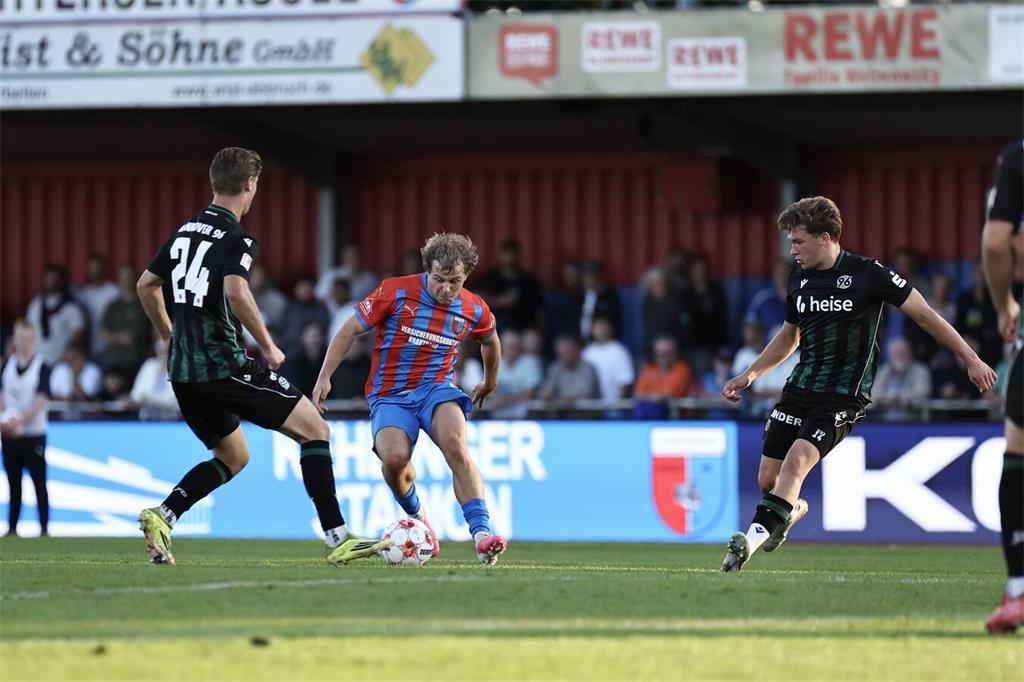SV D/A verliert 1:2 gegen Hannover 96 II.