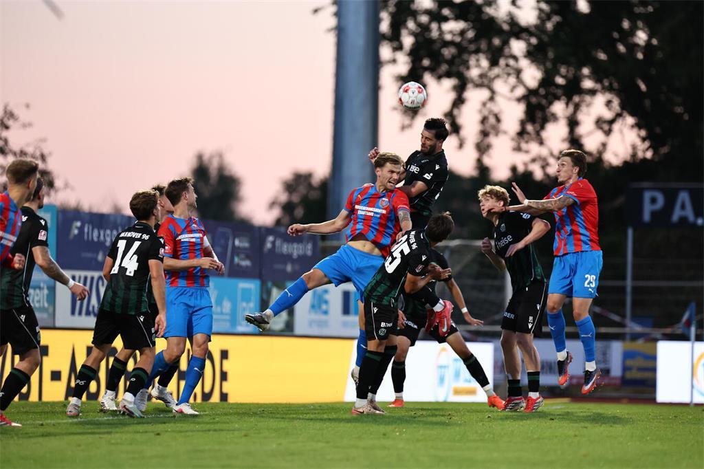 SV D/A verliert 1:2 gegen Hannover 96 II.