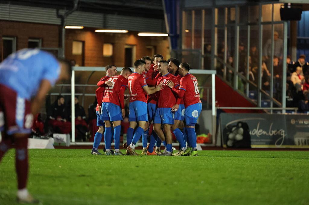 SV Drochtersen Assel - SC Weiche Flensburg, Freitag, 15. November 2024.