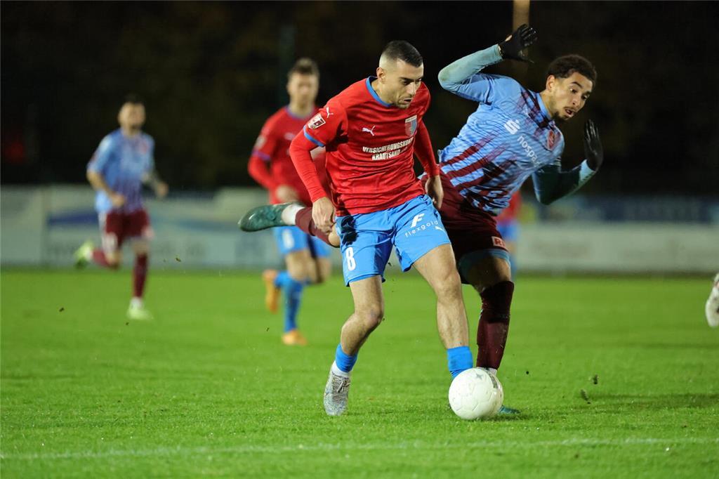 SV Drochtersen Assel - SC Weiche Flensburg, Freitag, 15. November 2024. Foto: Pi...