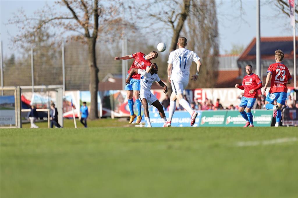 SV Drochtersen Assel - VfB Oldenburg am Samstag, 12. April 2025.