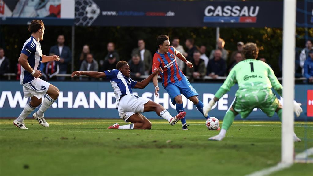 SV Drochtersen Assel gegen Kickers Emden, am Freitag, 21. August 2026. 