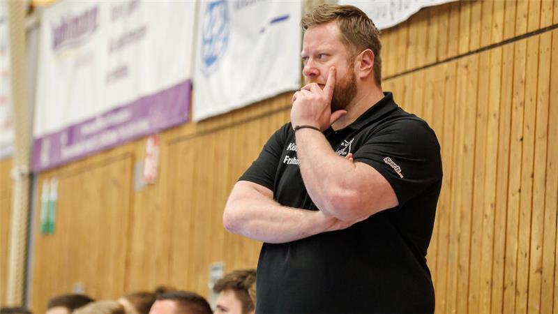 Zu viele Fehler: SV Beckdorf verliert gegen den Spitzenreiter SV-Trainer Robert Frahm: „Ich sehe das positiv. Wir haben den hohen Favoriten gefordert.“
