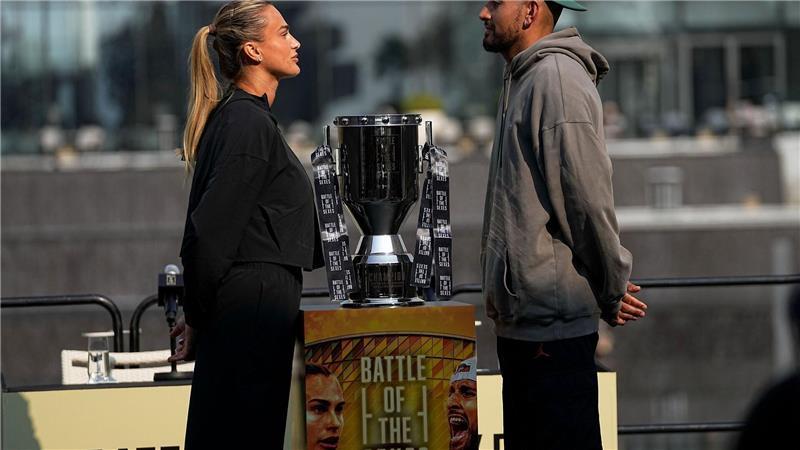Sabalenka und Kyrgios haben vor dem Match viel Werbung für das Show-Event betrieben. 