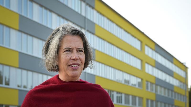 Sachsen-Anhalt: Einbürgerungen nur mit Bekenntnis zu Israel Sachsen-Anhalts Innenministerin Tamara Zieschang macht deutlich: Das Existenzrecht des israelischen Staates ist deutsche Staatsräson.
