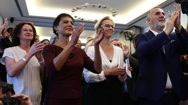 Wagenknecht-Partei BSW kommt nächste Woche Sahra Wagenknecht jubelt nach den Landtagswahlerfolgen in Sachsen und Thüringen.
