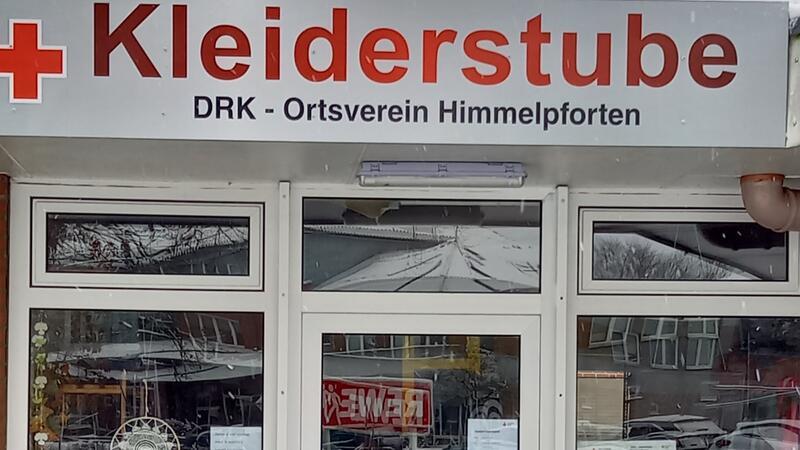Saisonwechsel in der Kleiderstube: Während der „Ein-Euro-Tage“ kostet Winterbekleidung einen Euro.