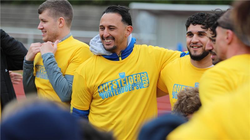 BSV-Trainer Salim Aichaoui hält Kontakt zu tunesischem WM-Profi Salim Aichaoui feierte mit dem BSV den Aufstieg in die Bezirksliga.