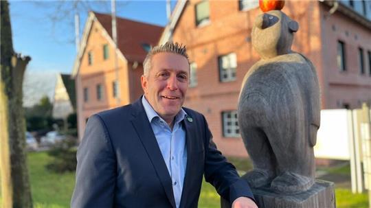 Samtgemeindebürgermeister Timo Gerke tritt im Herbst 2026 wieder an, er will Chef im Steinkirchener Rathaus bleiben.