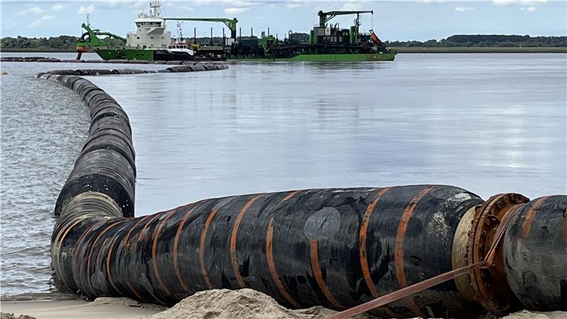 Sand aus der Elbe könnte in der I. Meile für den Deichbau genutzt werden.