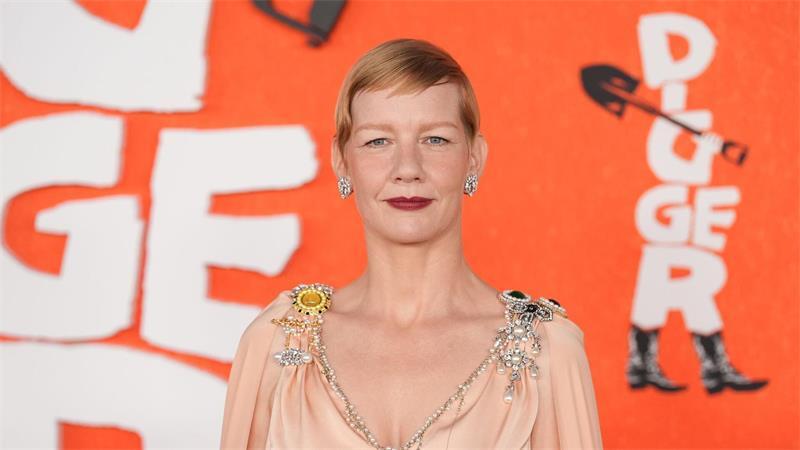 Geht Tom Cruise als Ölbaron in „Digger“ auf Oscar-Mission? Sandra Hüller ist als Halbschwester von Rockwell zu sehen. (Archivbild)