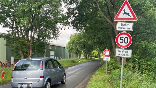Sanierung: Der Hagener Weg in Dollern wird ab Dienstag gesperrt.