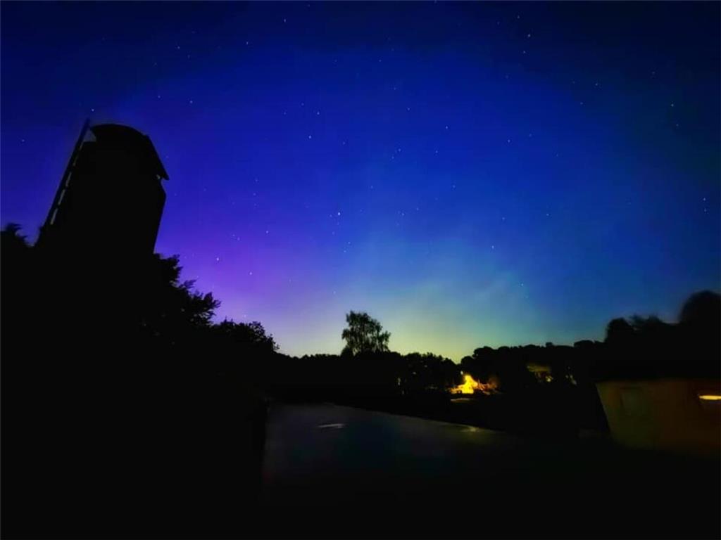 Sarah hat das Naturschauspiel in Issendorf eingefangen.