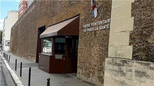 Sarkozy muss sich am Dienstagmorgen zum Haftantritt melden (Archivbild).