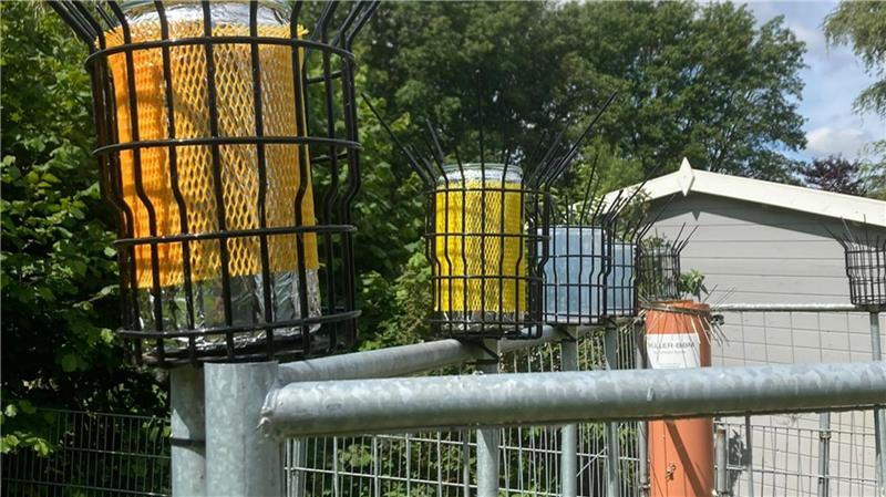 Schadstoff-Messgeräte beim Kindergarten in Bützfleth.