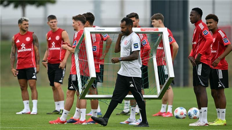 Zweitliga-Rennen ohne HSV: Wer nutzt die Chance? Schafft Fortuna Düsseldorf endlich den letzten Schritt?