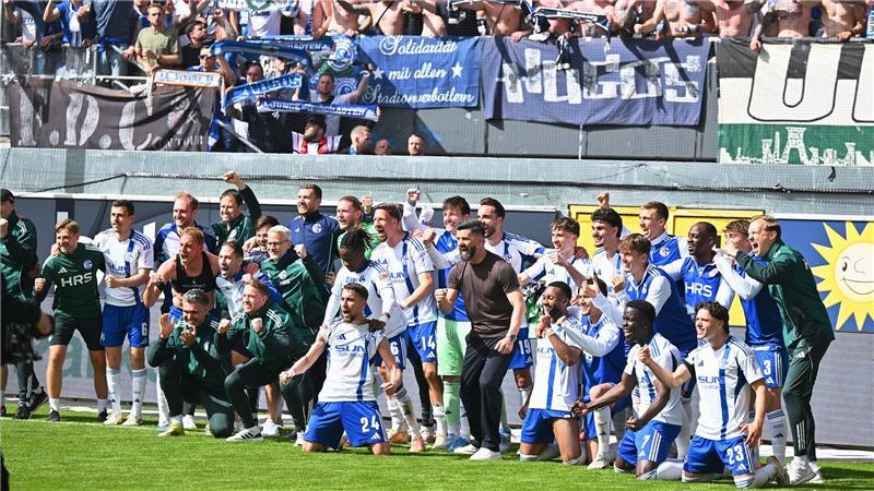 Schalke kann an diesem Samstag den Aufstieg perfekt machen. (Archivbild)