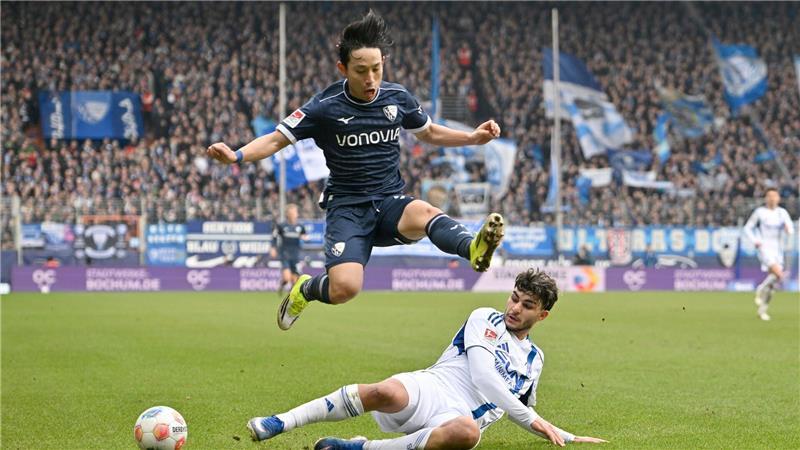 Schalke und Bochum lieferten sich ein packendes Duell.