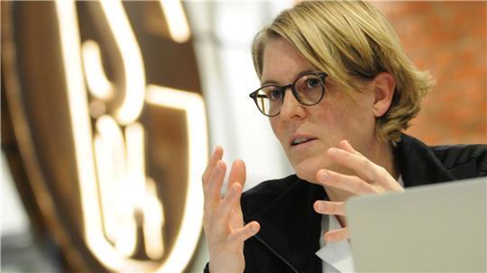 Schalke verringert Verbindlichkeiten auf 148 Millionen Euro Schalkes Finanzchefin Christina Rühl-Hamers sieht eine weitere Etappe bei der langfristigen finanziellen Konsolidierung erreicht. (Archivbild)